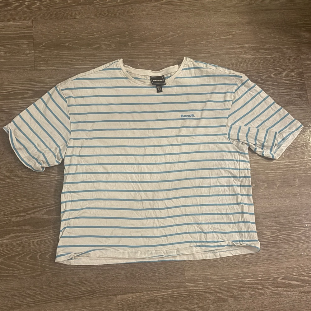 Bench blue and white striped cropped tee Size S